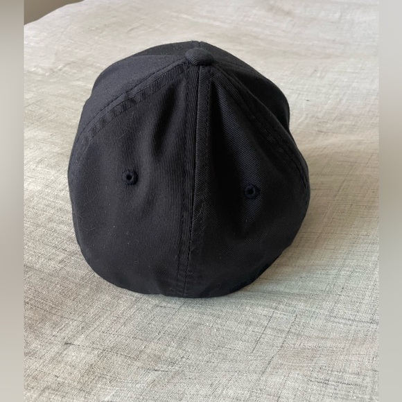 Cozy Earth Urban Classic Hat- Navy - Picture 4 of 5